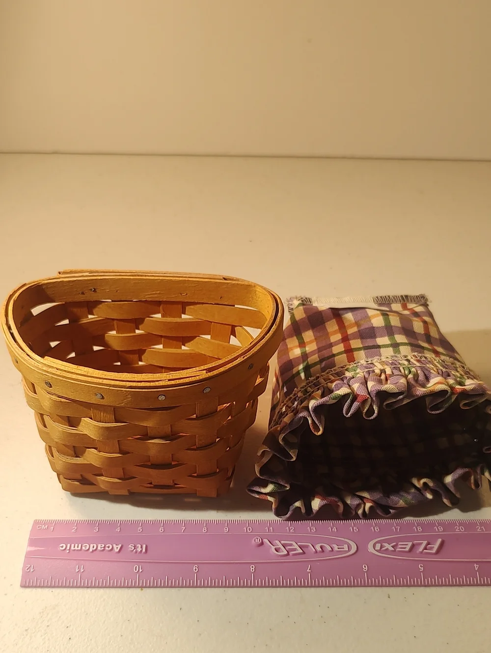 Longaberger 1999 Hostess Oregano Basket, Liner And Plastic Protector